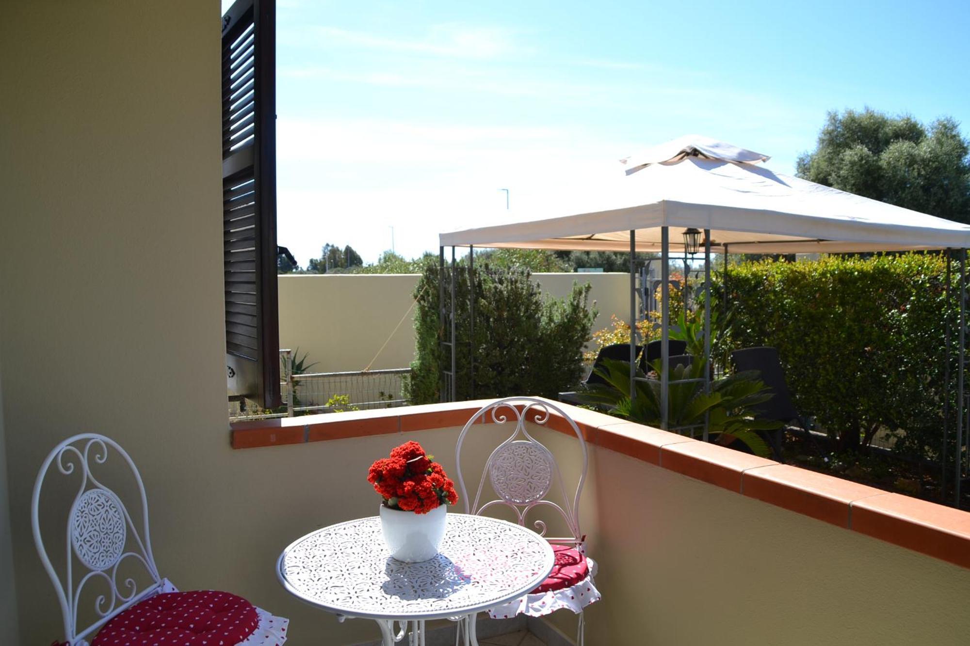 Appartement Casa Delle Conchiglie à Pula Extérieur photo
